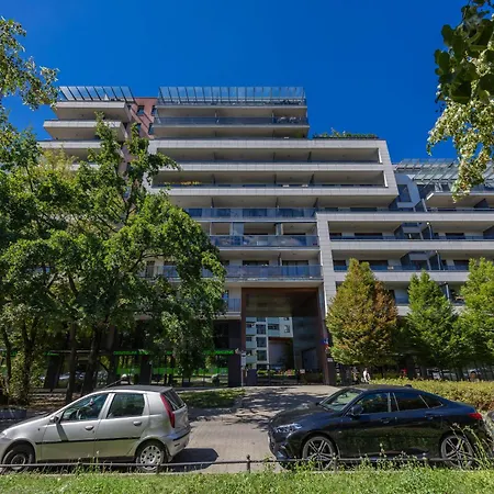 Business Sikorskiego By Renters Appartamento